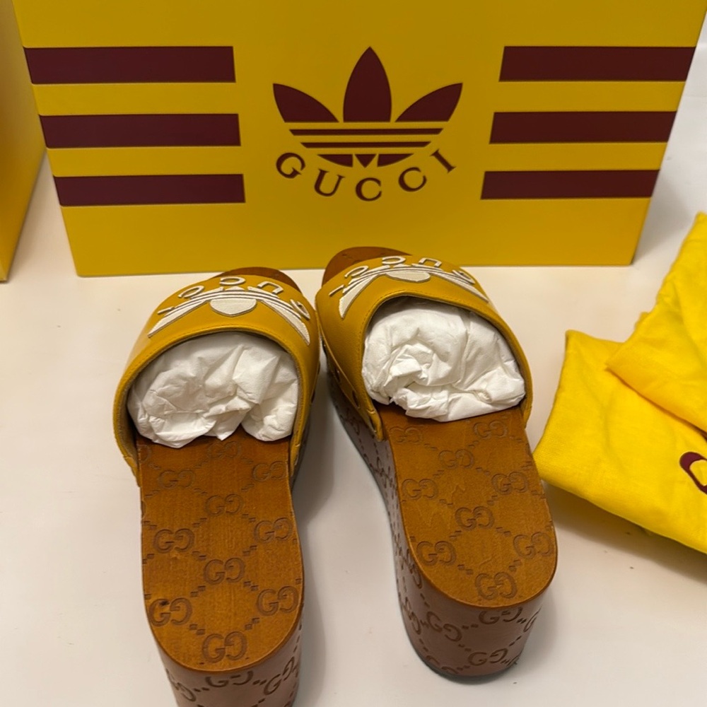 Authentic Gucci x Adidas wooden Platform Slides - Picture 8 of 16